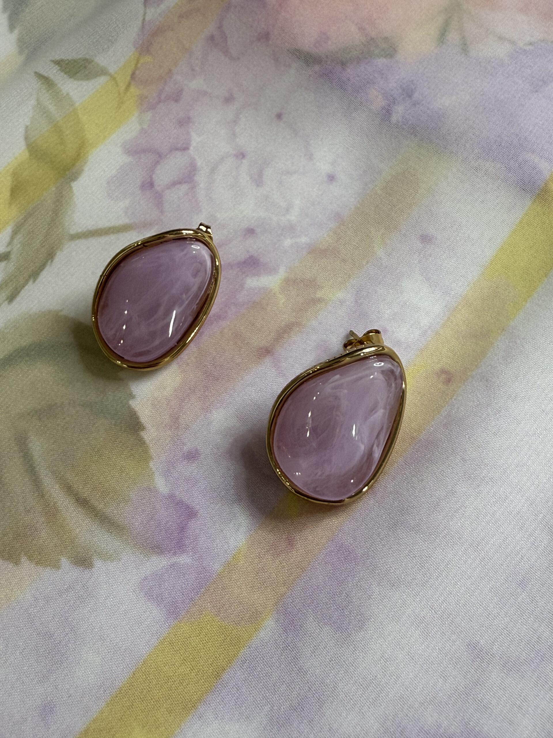 Lilac Stone _ Gold Earrings - Image 5