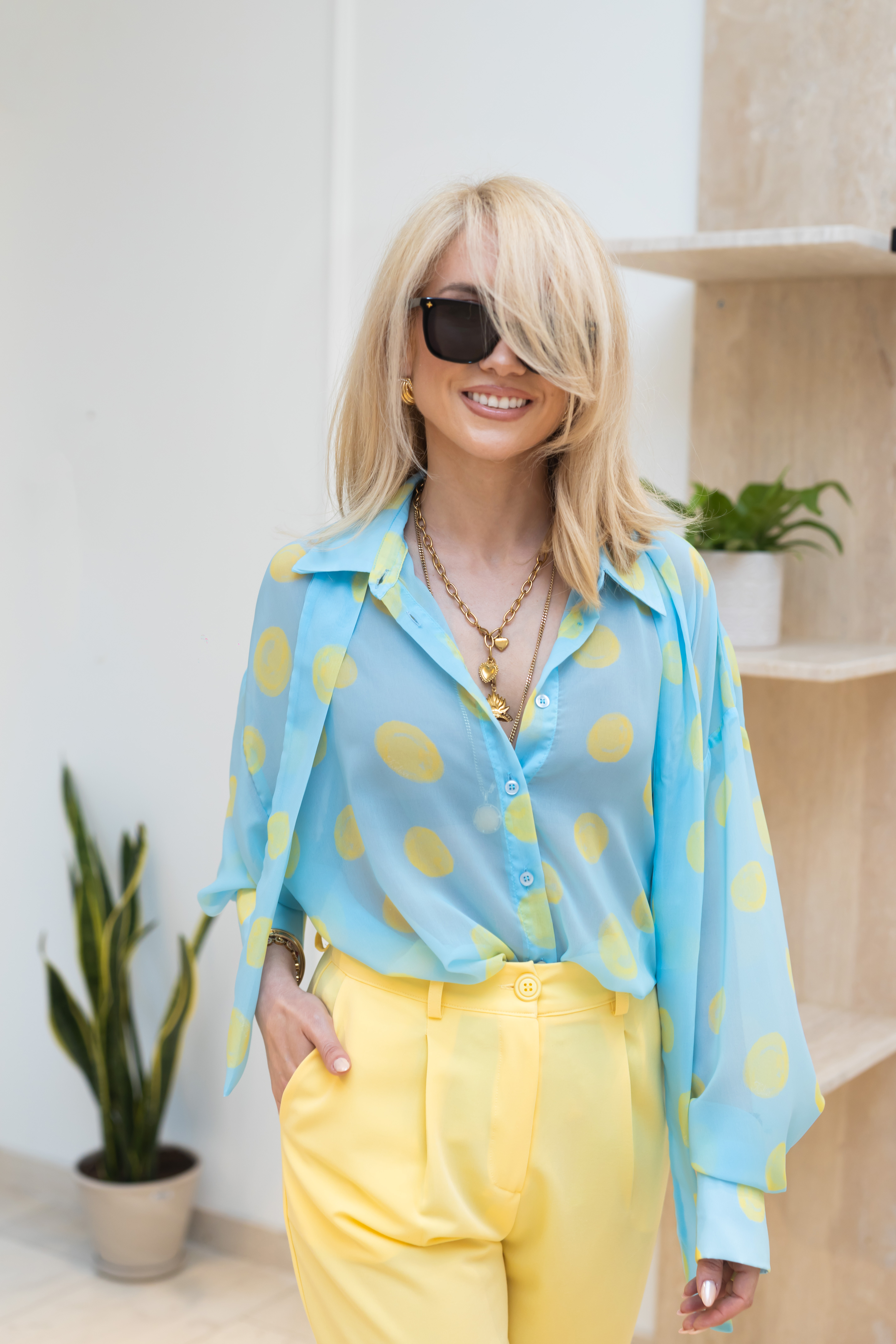 Sky Butter Dots Onesize Shirt - Image 3