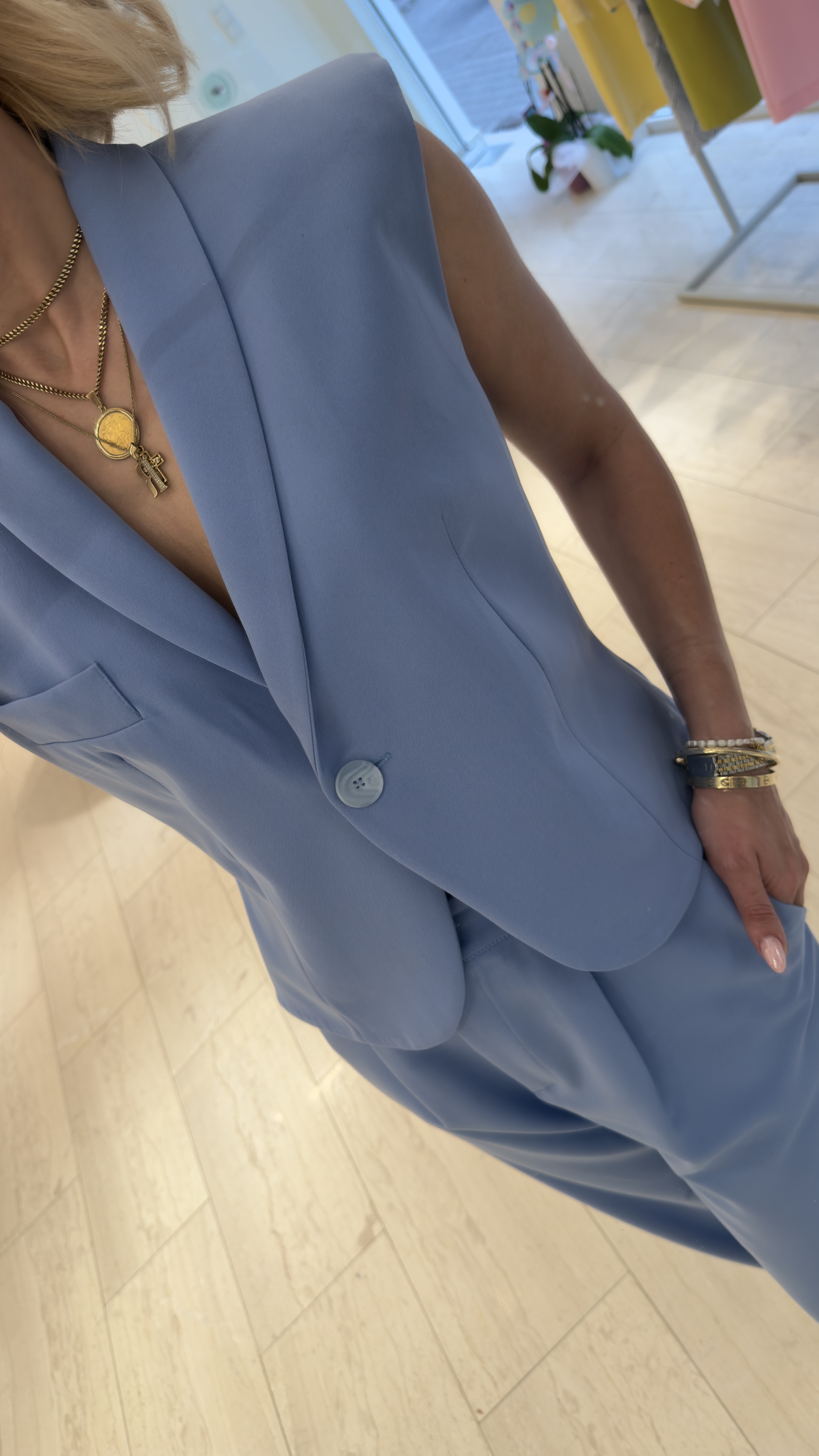 Pale Vest - Image 3