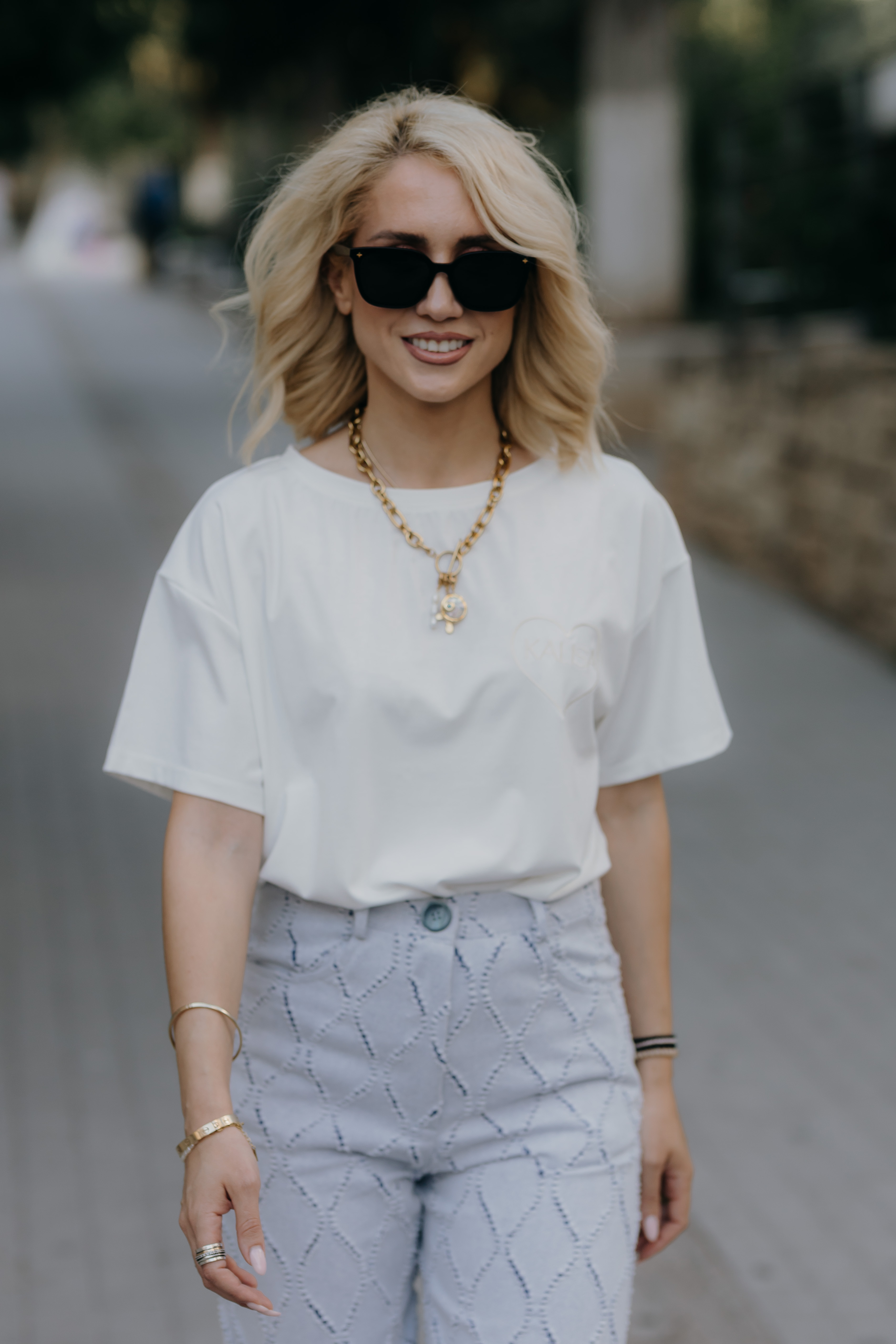 Kalisa White Heart T shirt - Image 4